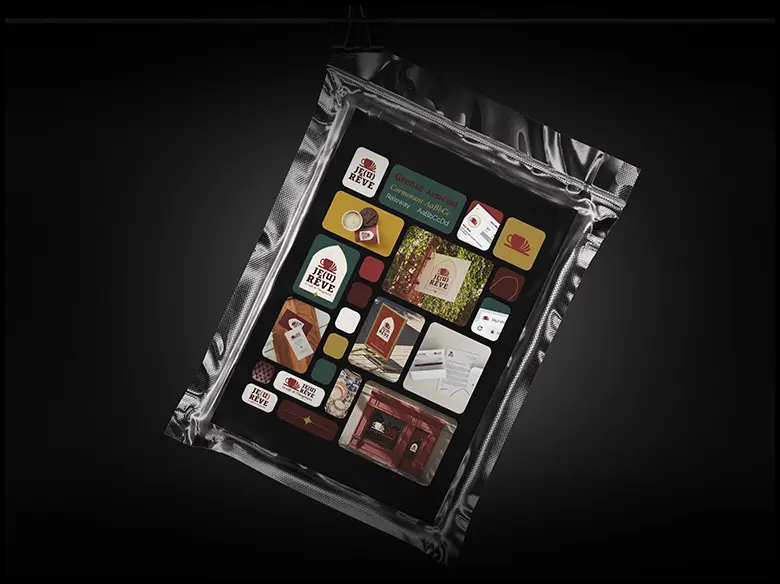 un sachet hermetique avec un document dedans